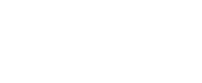 この度は、よしのや公式ホームページを閲覧いただき、誠にありがとうございます。当館は、夫婦で営む全９室の小さな旅館でございます。お陰様でお客様お一人おひとりとしっかり向き合い、おもてなしをさせて頂ける喜びを常日頃に感じております。湯の峰温泉は、質の良い湯と古くからの旅人の宿り木として長い歴史を刻んで参りました。『よしのやに泊まって良かった』とお客様に思って頂けますように、湯の峰温泉街では数少ない露天風呂を有し、温泉を使用した自慢の創作料理をご提供いたします。温かなおもてなしの心は、自信を持って営んでおります。湯の峰にお越しの際は、是非ともよしのやへお越し下さいませ。
